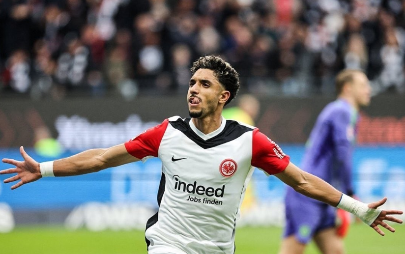 以詹姆斯为 以詹姆斯为