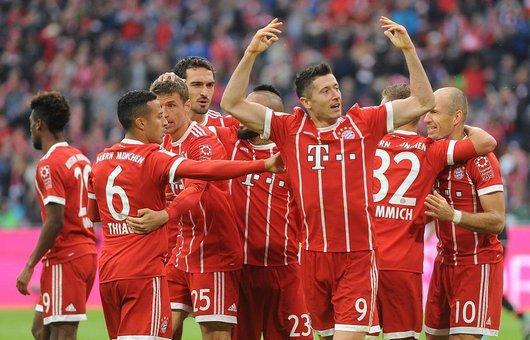 这次能行吗？巴萨西甲首战还剩4天，霍安与拉什福德仍未注册