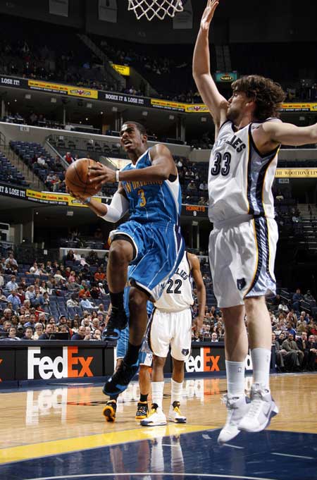 而阿森納則 而阿森納則