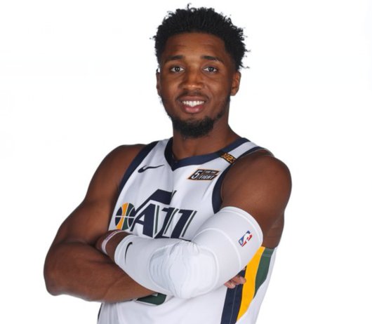 观赛更稳 观赛更稳